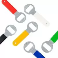 Descrição: Abridor de garrafas com argola em aço carbono e cabo com revestimento em plástico ABS.  Largura :  3,6 cm  Comprimento :  10,2 cm  Espessura :  0,7 cm  Medidas aproximadas para gravação (CxL):  1 cm x 4 cm  Peso aproximado (g):  23