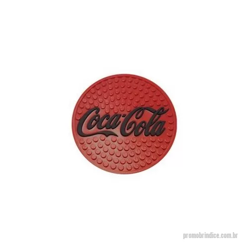 Acessório para bar personalizado - Porta Copo Personalizado Funções: Além de proteger e manter o local limpo, os Bar Mats também podem ser usados como uma superfície antiderrapante, evitando que copos e garrafas escorreguem. Medida: 9 cm Diâmetro Material : PVC emborrachado Peso: vari