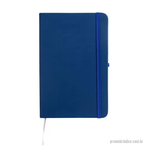 Agenda personalizada - Planner permanente sem data com capa emborrachada, elástico para fechamento, porta-canetas lateral e marca-páginas em fita de cetim. Possui aproximadamente 80 folhas com seções dedicadas a dados pessoais, calendários de 2026 a 2028, listas de metas, 