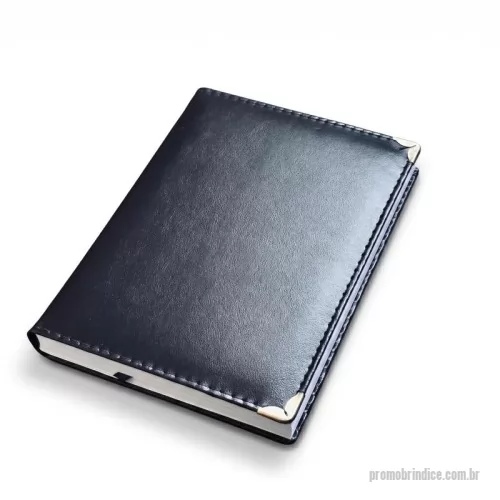 Agenda personalizada - Agenda diária com capa lisa, almofadada em laminado sintético com cantoneira. Aproximadamente 360 páginas em papel offset 60 gr. Contendo: dados pessoais, calendário, índice telefônico, mapas. 