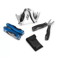 Mini alicate multifunções dobrável em aço inox e alumínio com 9 funções Incluso 9 funções: alicate, lâmina de serra, 2 abridores, parafuso com a cabeça cruzada, faca, chave de fendas de cabeça plana (grande e pequena) e lima de unhas. 