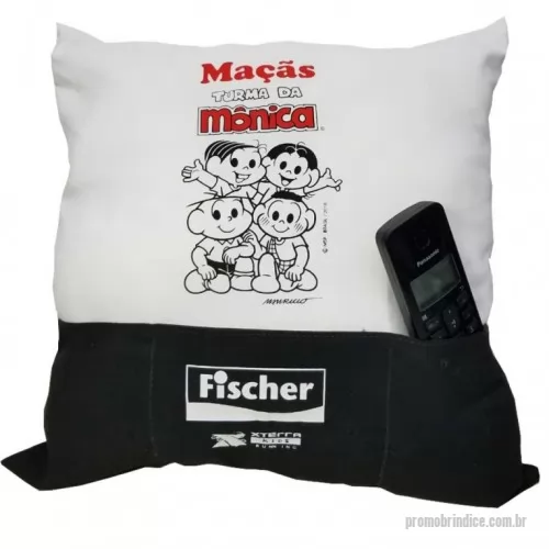 Almofada personalizada - Almofada com bolsos para controle remoto, produzida em microfibra e com enchimento em fibra siliconada, super macia. Produzimos em qualquer cor. A gravação pode ser feita em sublimação ou serigrafia. Medidas 40x38