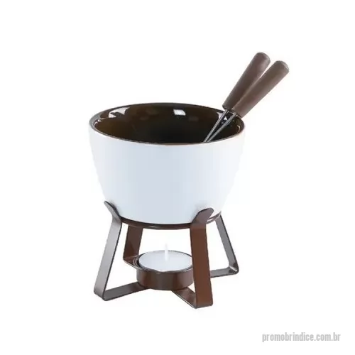 Aparelho de fondue personalizado - 1 Panela (Cerâmica) 1 Suporte (Ferro com Pintura Eletroestática) 2 Garfos (Aço Inoxidável e Polipropileno) 1 Vela (Parafina)