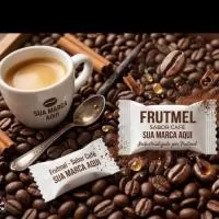 Balas Personalizadas Tradicionais Sabor Café é uma ótima opção de brinde promocional e uma ferramenta perfeita para fidelizar o seu cliente.