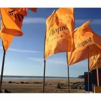 Fabricamos bandeiras sob medida para eventos,empresas,torcidas.
