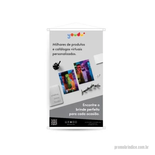 Banner personalizado - Banner 50x90cm. Impressão: Frente. Cores: 4x0 (colorido, sem branco). Material: Lona Brilho 280g. Acabamento: Bastão e Cordão.