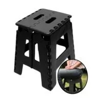Prática, resistente e fácil de transportar, a Banqueta Dobrável de Plástico é uma excelente opção para quem precisa de um assento extra em qualquer lugar. Seu design compacto permite guardar facilmente quando não estiver em uso, enquanto a alça integrada facilita o transporte.  Fabricada em plástico resistente, suporta até 100 kg e é ideal para camping, pescaria, eventos, atividades ao ar livre ou até mesmo para uso doméstico.