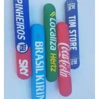 Bateco confeccionado em pvc pneumático espessura 0,20mm nas medidas de 50x10cm , aplicação de válvula número 01 para enchimento e impressão em serigrafia.