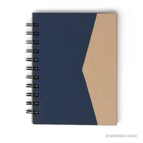 Bloco adesivado ecológico personalizado - Bloco de anotações ecológico com autoadesivos e suporte para caneta. Bloco de capa colorida com abertura lateral imantada, primeira folha com cinco blocos autoadesivos coloridos com aproximadamente 25 folhas e aproximadamente 68 folhas brancas pautad