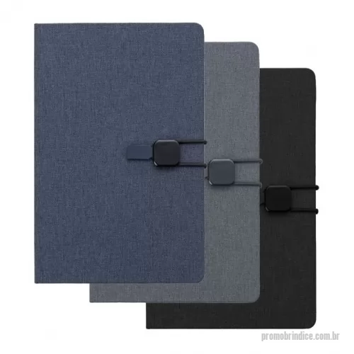 Bloco Anotações personalizado - Com capa em poliéster e miolo pautado, este bloco é uma opção elegante e funcional para brindes corporativos. Ideal para uso diário e eventos profissionais.