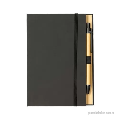 Bloco Anotações personalizado - Bloco Anotações Personalizado 18938 com sua logomarca. 20 anos ajudando a cotar Brindes Promocionais com várias empresas num único clique. Bloco de anotações com capa dura revestida em papel especial e fita elástica para fechamento. Possui cerca de 80 folhas pautadas, além de um bloco com aproximadamente 20 folhas autoadesivas amarelas e por volta de 100 marcadores de página autoadesivos, divididos em cinco cores diferentes.Bloco de anotações com capa dura revestida em papel especial e fita elástica para fechamento. Possui cerca de 80 folhas pautadas, além de um bloco com aproximadamente 20 folhas autoadesivas amarelas e por volta de 100 marcadores de página autoadesivos, divididos em cinco cores diferentes.Bloco Anotações Personalizado, 179242, Bets Brindes. Clique e Cote no Portal PromoBríndice!