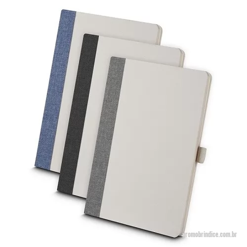 Bloco ecológico personalizado - Caderno / Bloco de anotações, capa em fibra de açucar e tecido RPET com suporte para caneta, miolo com 80 folhas pautadas na cor bege. Dimensão Produto: 21x14cm Peso do Produto: 0,274kg