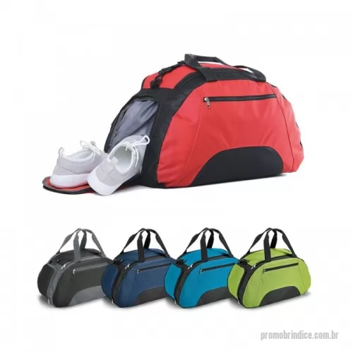 Bolsa Esportiva personalizada - Bolsa esportiva em 600D com divisória interior e fundo com placa semi-rígida. Bolso frontal e bolso lateral para calçado, ambos com zíper. Alça de ombro ajustável. 520 x 300 x 255 mm