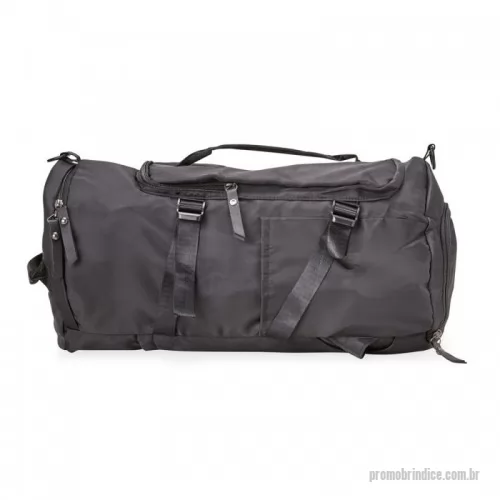 Bolsa Esportiva personalizada - Bolsa esportiva de 25 litros em poliéster de impacto impermeável com três compartimentos, sendo um deles exclusivos para tênis. Compartimento principal com dois bolsos, sendo um deles com zíper exclusivo para itens molhados. Com bolsos laterais e duas alças de mãos, a bolsa contém alças de compensação, alça transversal removível e alças para as costas ocultas no compartimento inferior, podendo ser transportada como mochila.