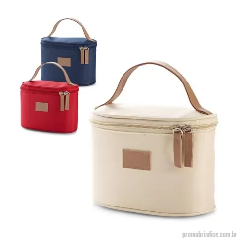 Bolsa feminina personalizada - Bolsa de cosméticos em microfibra com detalhe em c. sintético e zíper duplo. 