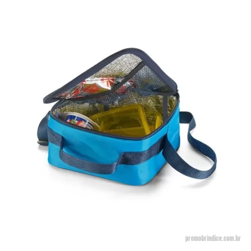Bolsa personalizada - Bolsa térmica em 600D com bolso interior em rede e alça ajustável em webbing.  Com capacidade até 4,5 L, tem o tamanho ideal para levar refeições para o trabalho ou escola. 