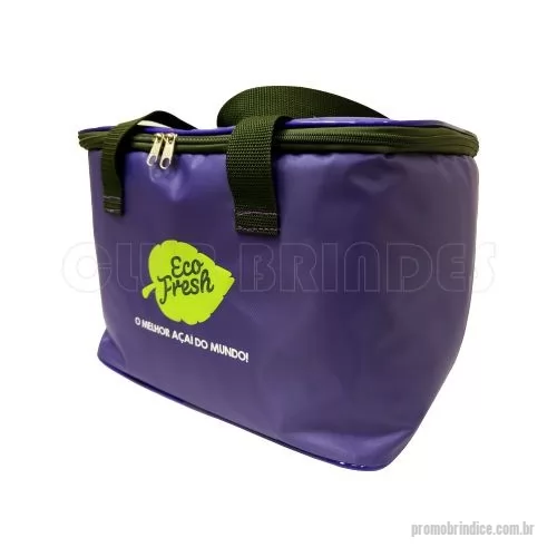 Bolsa térmica personalizada - Bolsa Térmica com capacidade para 15 litros com alça dupla de mão. Disponível em várias cores. Gravação da Logomarca em até 3 cores  já inclusa.  Tamanho: 32 cm X 22 cm X 22 cm. Revestimento externo: Nylon 70. Revestimento interno: PVC Laminado. Acabamento: Vivo. Alça: Dupla de Mão.