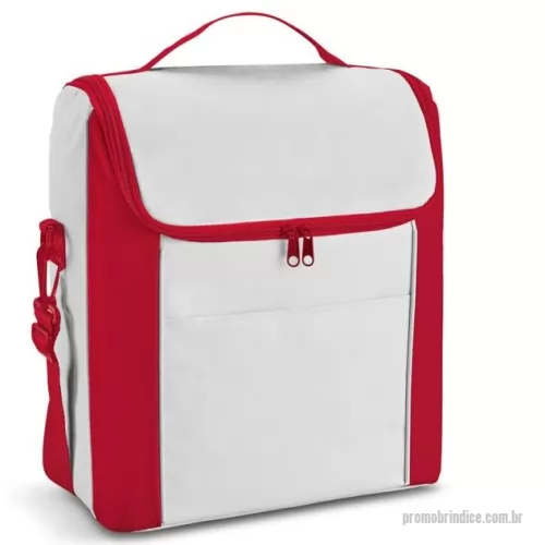 Bolsa térmica personalizada - Bolsa térmica personalizada possui alça transversal regulável (não removível). Todos nossos produtos são de fabricação própria podendo ser alterado, medidas, materiais, cores e detalhes do produto. Tambem personalizamos o item como preferir, trabalhamos com diversos metódos de gravação, proporcionando uma linda apresentação do produto. Faça já seu orçamento e receba um atendimento personalizado