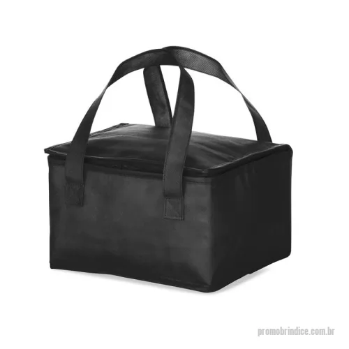 Bolsa térmica personalizada - Descrição: Bolsa térmica em tnt 10 litros.  Medidas aproximadas para gravação (CxL):  8,5 cm x 27 cm  Tamanho total aproximado  (CxL):  18,5 cm x 28 cm x 20,5 cm  Peso aproximado (g):  58