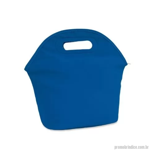 Bolsa térmica personalizada - Bolsa térmica personalizada possui alça transversal regulável (não removível). Todos nossos produtos são de fabricação própria podendo ser alterado, medidas, materiais, cores e detalhes do produto. Tambem personalizamos o item como preferir, trabalhamos com diversos metódos de gravação, proporcionando uma linda apresentação do produto. Faça já seu orçamento e receba um atendimento personalizado