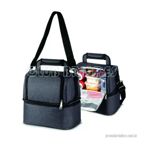Bolsa térmica personalizada - Bolsa térmica em tecido poliéster, bolso frontal, alça de mão, alça de ombro regulável com 2 compartimentos térmicos. Gravação em 1 cor já inclusa. Dimensão Produto:40x29x23cm. Peso do Produto:0,560kg