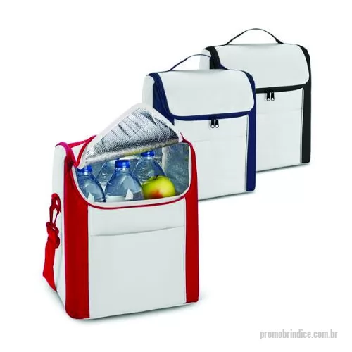 Bolsa térmica personalizada - Bolsa térmica em 600D com ziper duplo, alça ajustável em webbing e bolso frontal. A bolsa tem capacidade até 12 L. Certificação EU Food Grade. 290 x 340 x 190 mm. Gravação em 1 cor já inclusa.