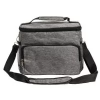 Bolsa térmica personalizada possui alça transversal regulável (não removível). Todos nossos produtos são de fabricação própria podendo ser alterado, medidas, materiais, cores e detalhes do produto. Tambem personalizamos o item como preferir, trabalhamos com diversos metódos de gravação, proporcionando uma linda apresentação do produto. Faça já seu orçamento e receba um atendimento personalizado