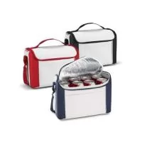 Bolsa térmica em 600D com alça ajustável em webbing e bolso frontal. Capacidade até 8 L. Certificação EU Food Grade. 270 x 200 x 160 mm