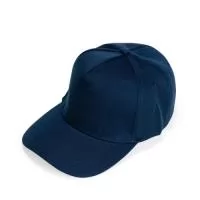 Boné de aba curva confeccionado em poliéster com fecho ajustável em velcro a parte posterior.
