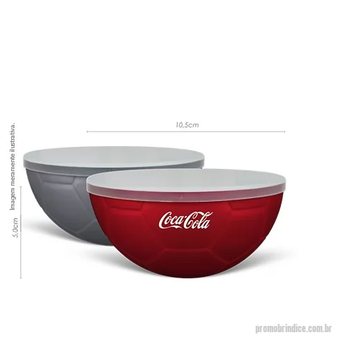 Bowl personalizado - Petisqueira Futebol com tampa 240ml com detalhes em baixo relevo de bola de futebol. Feita em Plástico Premium (PP) atóxico de alta qualidade,  resistente à lava louças e micro ondas.