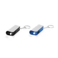 Chaveiro com lanterna LED e ferramenta. Incluso 4 pilhas LR41. 62 x 30 x 12 mm