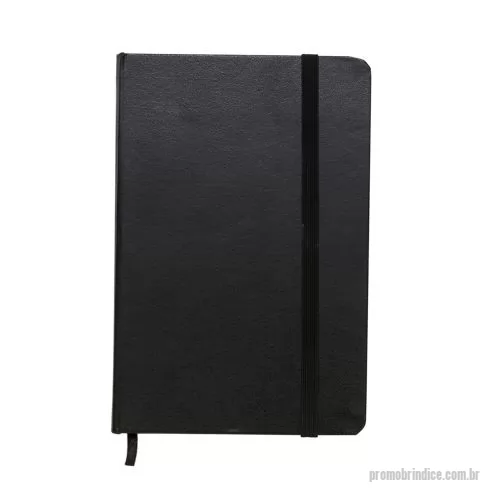Caderneta personalizada -  Caderneta brochura tipo moleskine com capa dura e marca página de cetim, contém aproximadamente 80 folhas amareladas com pauta.