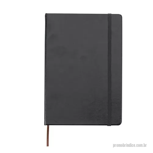 Caderneta personalizada - Caderneta de couro sintético, marcador de página em cetim e fita elástica para fechar. Contém aproximadamente 78 folhas amareladas sem pauta.  Altura: 21,4 cm Largura: 14,7 cm Espessura: 1,2 cm Medidas aproximadas para gravação: (CxL): 20,5 cm x 13,5 cm
