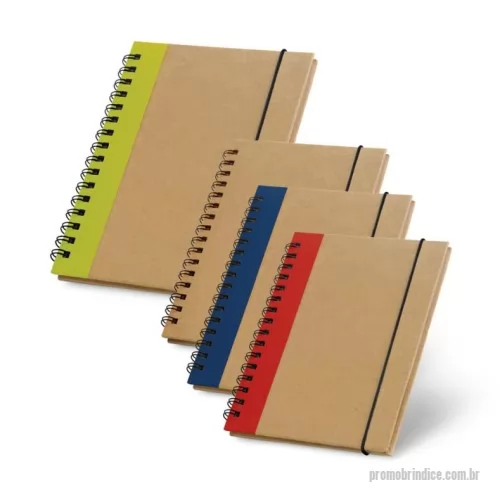 Caderneta personalizada - Caderno A6 personalizado com capa dura em cartão kraft e 120 páginas lisas em papel 100% reciclado. Compacto, leve e funcional, é ideal para anotações, desenhos, rascunhos, reuniões e uso diário. O formato com espiral facilita o manuseio e a capa oferece ótima área para personalização com logotipo, nome ou identidade visual da empresa. Excelente opção para brindes corporativos, eventos, treinamentos, feiras, kits de onboarding, campanhas sustentáveis e presentes para clientes e colaboradores. Um brinde útil, econômico e com forte apelo ecológico. Medidas aproximadas: 10,5 x 14,5 cm.