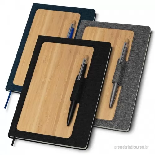 Caderno ecológico personalizado - Caderno de anotações com suporte para caneta, capa dura em material reciclável e bambu, miolo com 80 folhas pautadas na cor bege. NÃO ACOMPANHA CANETA.