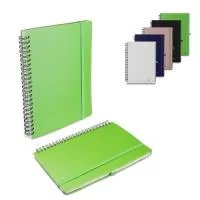 Caderno de anotações em PP(Polipropileno) reciclável com suporte para caneta e miolo de 70 folhas 