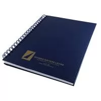 Fabricação própria, cadernos personalizados do seu jeito.Tamanhos 15x21,18x25 e 21x28 cm. Capa revestida em couro sintético com gravação em silk.