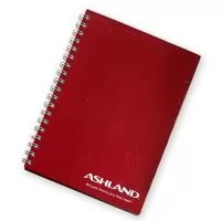 Fabricação própria, cadernos personalizados do seu jeito.Tamanhos 15x21,18x25 e 21x28 cm. Capa impressa em 4 cores, miolo com 96 folhas personalizadas em uma cor (frente e verso iguais) e dados pessoais e calendário, podem acompanhar lâminas de publicidade. Fechamento em wire-o silver, preto ou branco (consultar outras cores). 