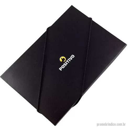 Caixa de papel ou papelão personalizada - Caixas flexíveis ou cartonadas totalmente personalizadas. Material feito em diversos formatos com ou sem formatos especiais e acabamento em diversos formatos. 