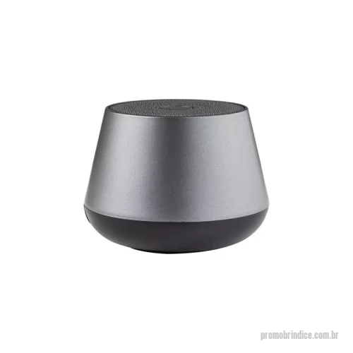 Caixa de som personalizada - Transforme sua experiência musical com essa caixinha de som, uma combinação perfeita de potência, portabilidade e estilo. Com som nítido, graves marcantes e tecnologia Bluetooth, ela oferece áudio de alta qualidade. Compacta e elegante, é fácil de levar para qualquer lugar, seja na praia, em festas ou no conforto de casa. Pequena no tamanho, gigante no desempenho!