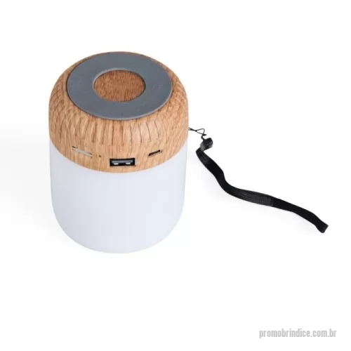 Caixa de som personalizada - Caixa de som Personalizada 06031 com sua logomarca. 20 anos ajudando a cotar Brindes Promocionais com várias empresas num único clique. Caixa de som multimídia sem fio em plástico com detalhes que remetem à textura de madeira e um anel antiderrapante colado à base. Conta com iluminação em LED e painel de botões para alternância entre os modos Bluetooth, rádio FM e reprodução de arquivos MP3 a partir das entradas para cartão TF (microSD) e USB para pen drives. Acompanha cabo USB-C para carregamento.Caixa de som multimídia sem fio em plástico com detalhes que remetem à textura de madeira e um anel antiderrapante colado à base. Conta com iluminação em LED e painel de botões para alternância entre os modos Bluetooth, rádio FM e reprodução de arquivos MP3 a partir das entradas para cartão TF (microSD) e USB para pen drives. Acompanha cabo USB-C para carregamento.Caixa de som Personalizada, 179194, Bets Brindes. Clique e Cote no Portal PromoBríndice!
