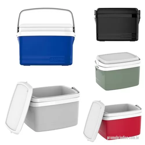 Caixa térmica personalizada - Caixa Térmica da marca (Soprano) modelo tropical, livre de bisfenol (BPA Free) com designer moderno, alça de mão articulável, retrátil e laterais embutidas, tampa com trava e isolamento térmico em isopor, disponível em diferentes cores, com capacidad