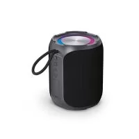Caixa de som em ABS 100% reciclado, à prova de água com classificação IPX6. Possui bateria de 2.600 mAh, com autonomia de aproximadamente 6h. Com 30W (2 x 15W) de potência, transmissão BT 5.3, leitor microSD e entrada AUX. Inclui cabo de carregamento USB-C e cabo Jack 3.5 mm. Permite emparelhar duas caixas Avicenna para efeito estéreo. Fornecida em caixa presente de papel kraft. Dimensões: ø105 x 130 mm - Caixa: 110 x 140 x 110 mm.