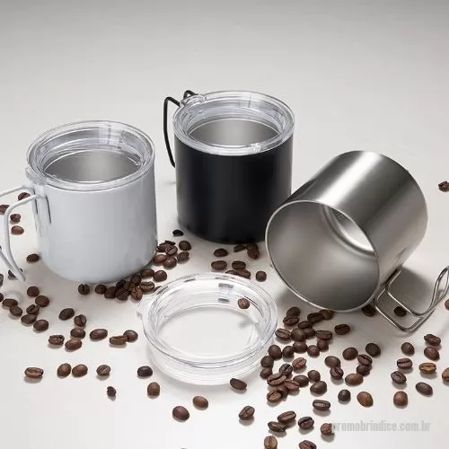 Caneca personalizada - Caneca Personalizada DK18625Z com sua logomarca. 20 anos ajudando a cotar Brindes Promocionais com várias empresas num único clique. Caneca 350 ml parede dupla em Inox, com pegador de inox, contém tampa transparente com compartimento para beber.Caneca 350 ml parede dupla em Inox, com pegador de inox, contém tampa transparente com compartimento para beber.Caneca Personalizada, 145321, Dakah Brindes Promocionais. Clique e Cote no Portal PromoBríndice!