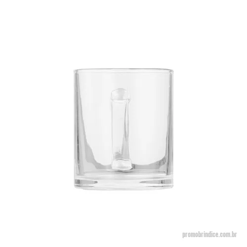 Caneca personalizada - Caneca produzida em vidro transparente, com capacidade máxima de 350ml e formato cilíndrico que oferece espaço adequado para diferentes tipos de bebida. A base espessa proporciona melhor apoio sobre mesas e bancadas, enquanto a alça arredondada facil