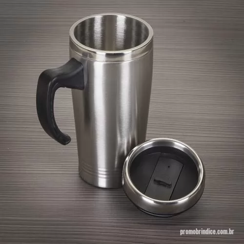 Caneca personalizada - Caneca produzida em aço inox, com capacidade de 450ml, parte interna também em inox, alça lateral de plástico e tampa de encaixe com compartimento deslizante para beber. O modelo não possui função térmica, sendo indicado para servir cafés, chás, suco