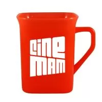 Capacidade 250ml. Caneca Quadrada com design exclusivo Grupo BB. Fabricado em Plástico Premium (PP) atóxico, cores vivas, acabamento impecável e resistente a microondas e máquina de lavar.