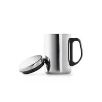 Caneca personalizada e confeccionada em inox é um brinde personalizado muito procurado.