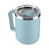Caneca em plástico PP com interior em inox, até 450ml. Tampa transparente com anel de vedação e trava de segurança.