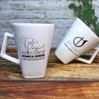 Caneca porcelana